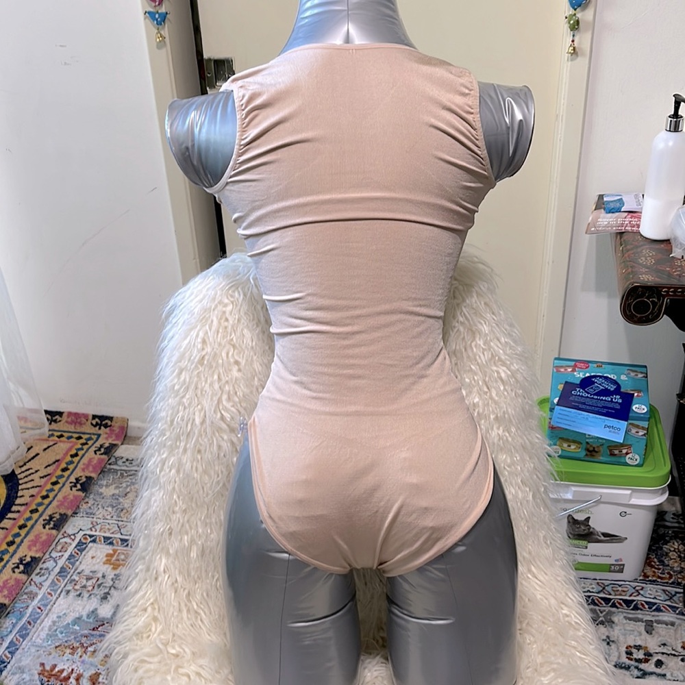 Smooth Form Shapewear ( Price FIRM)